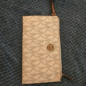 MK Wristlet